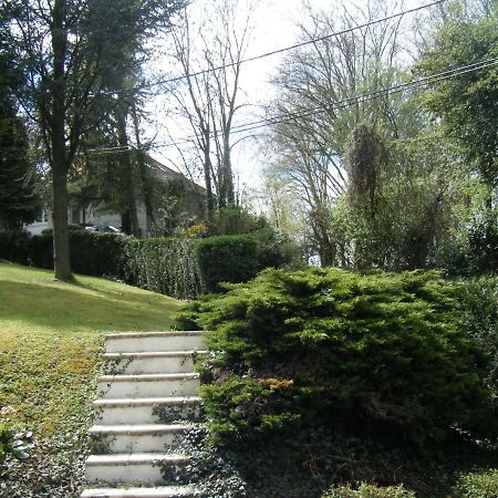 Les Lutins Bed & Breakfast Sainte-Ruffine Exterior foto